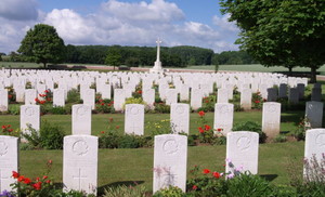 Villers-au-Bois Cemetery